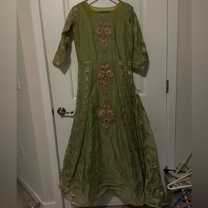 Women’s Long gown/dress